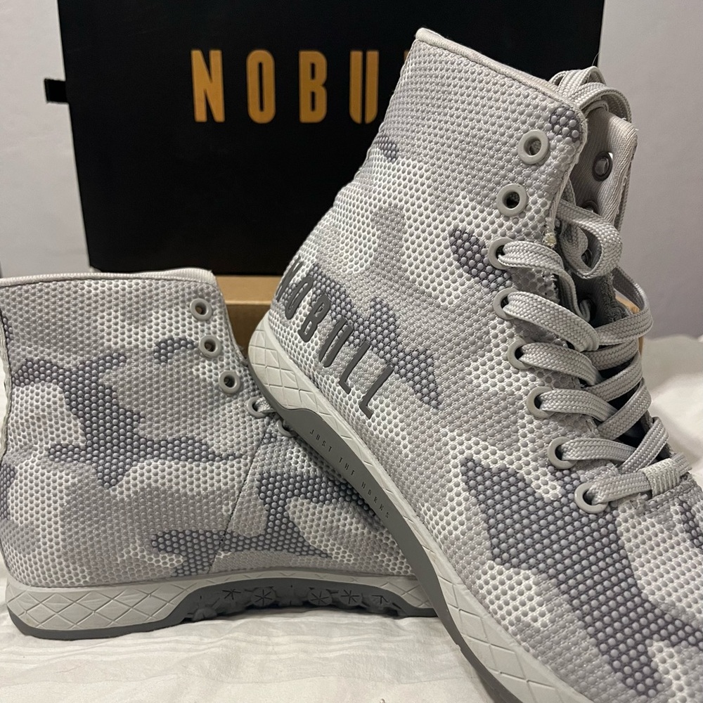 Nobull athletic trainers women’s 9/men’s 7.5